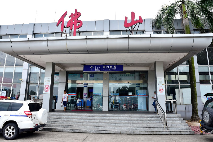 佛山沙堤机场的广告位尺寸是几多？？？？？